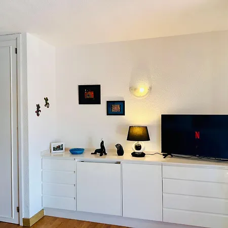 Апартаменты Cozy Sunset View At Port Royale With Heated Pool And Free Wi-fi